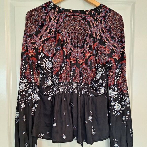 Free people women’s floral top size M‎ - Picture 3 of 7